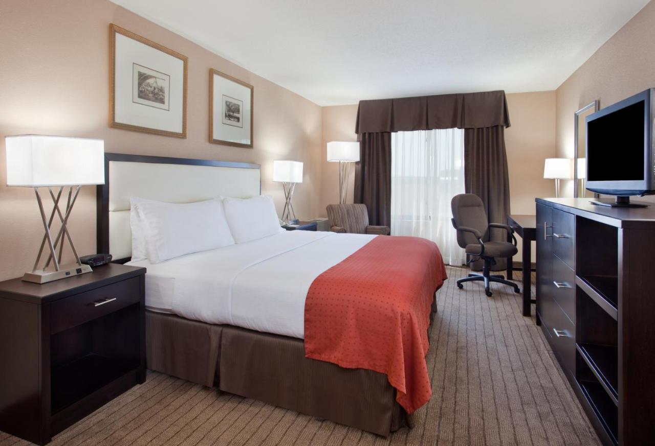Holiday Inn Country Club Plaza Канзас-Сити Экстерьер фото